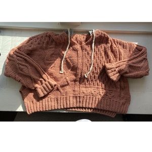 Boutique cable knit sweatshirt